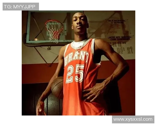 李强专访：从青涩少年到篮球巨星的奋斗与成长之路