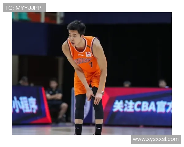 杭州篮球队以98分领跑世界锦标赛积分榜展现强劲实力